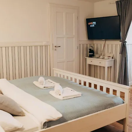 Vendégház Na Landeku 4*