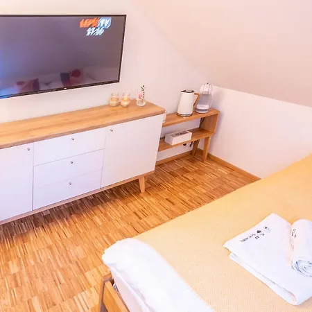 Vendégház Na Landeku