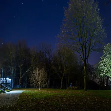 Guest house Na Landeku 4*